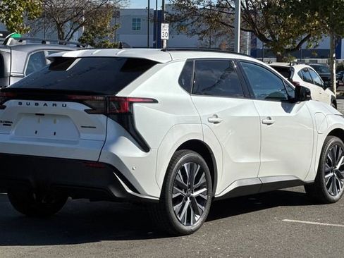 New 2026 Subaru Solterra AWD/4WD image 4