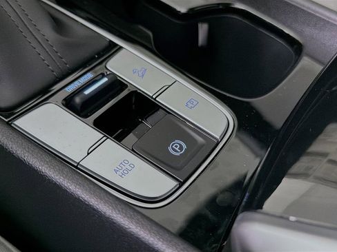 Used 2025 Hyundai Santa Cruz SEL FWD image 45
