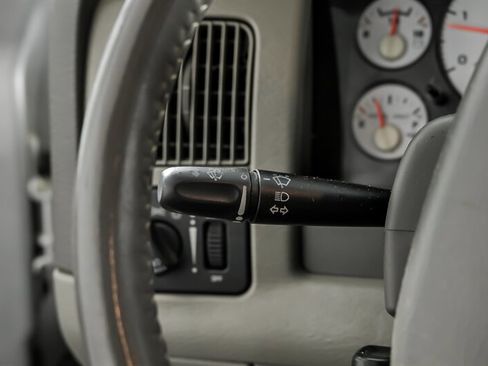 Used 2003 Dodge Ram 2500 Truck SLT image 24