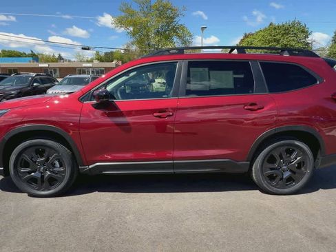 Certified 2025 Subaru Ascent Bronze Edition AWD/4WD image 5