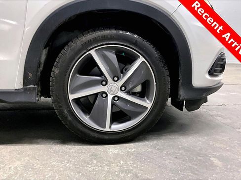 Used 2021 Honda HR-V EX image 7