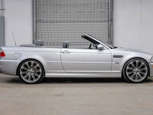 Used 2004 BMW M3 Convertible RWD image 10