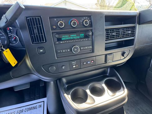 Used 2022 Chevrolet Express 2500 Extended w/ Driver Convenience Package image 17