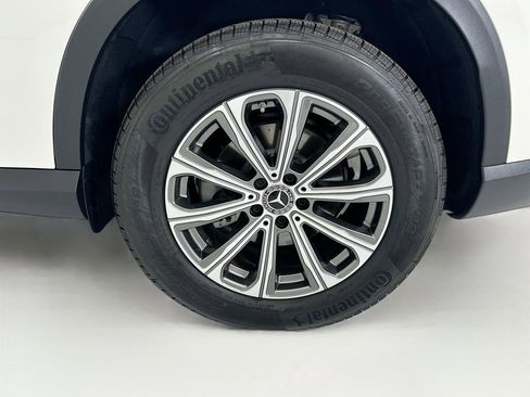 Used 2023 Mercedes-Benz GLC 300 image 29