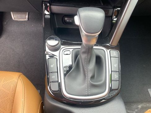 Used 2024 Kia Seltos EX AWD/4WD image 13