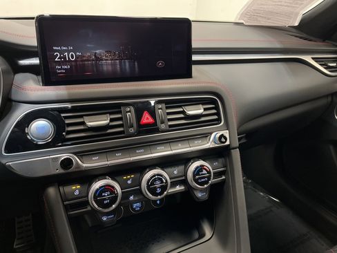 Used 2023 Genesis G70 3.3T w/ Sport Prestige Package image 6