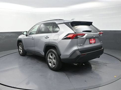 Used 2024 Toyota RAV4 XLE FWD image 6