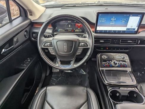 Certified 2021 Lincoln Nautilus Reserve w/ Equipment Group 201A image 15