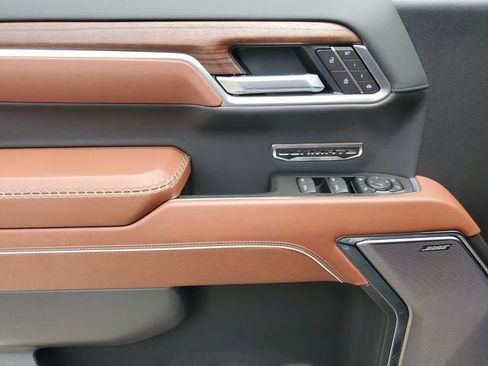 New 2026 GMC Sierra 1500 Denali Ultimate AWD/4WD image 18