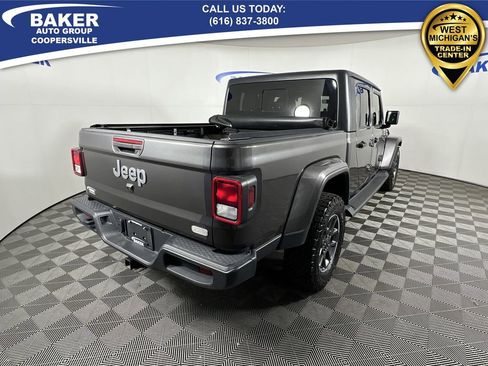 Used 2020 Jeep Gladiator Overland w/ Popular Equipment Package image 10