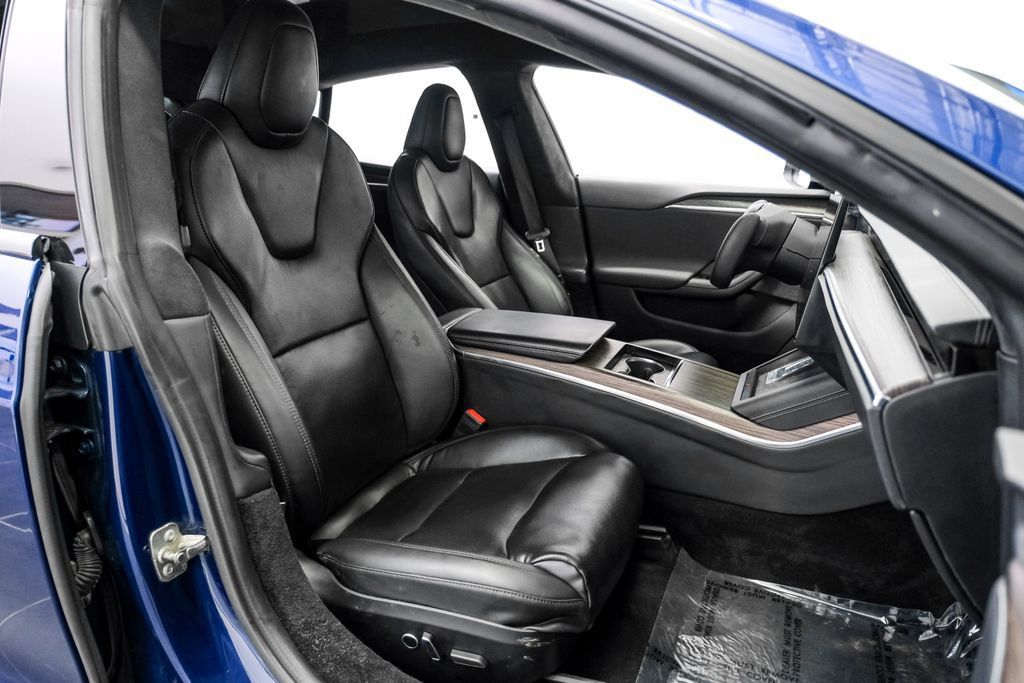Used 2023 Tesla Model S AWD/4WD image 30
