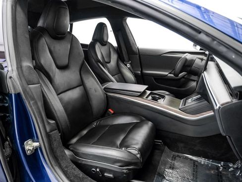 Used 2023 Tesla Model S AWD/4WD image 30
