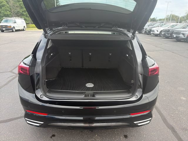 Used 2024 Buick Envision Sport Touring AWD/4WD image 28