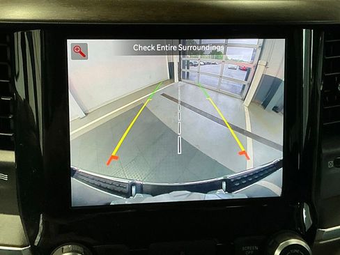 Used 2022 RAM 1500 Laramie AWD/4WD image 14