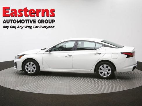 Used 2024 Nissan Altima 2.5 S FWD image 59