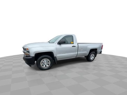 Used 2017 Chevrolet Silverado 1500 W/T w/ WT Convenience Package AWD/4WD image 4