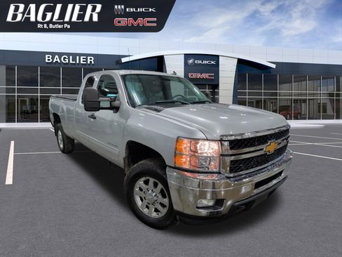 Used 2013 Chevrolet Silverado 2500 LT w/ Interior Plus Package AWD/4WD image 1