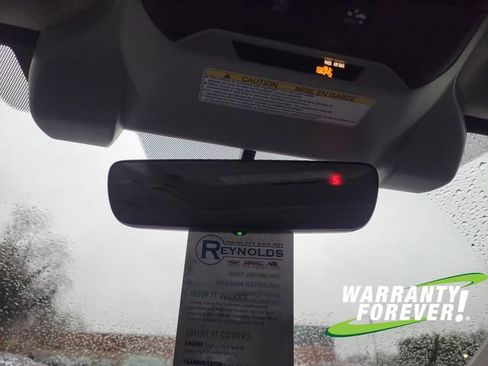 Used 2023 Subaru Crosstrek 2.0i Premium image 12