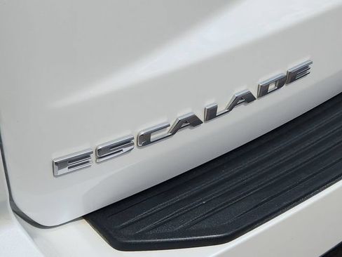 Used 2025 Cadillac Escalade ESV Sport Platinum AWD/4WD image 28