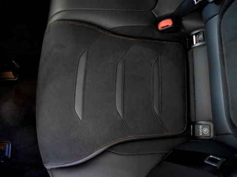 Used 2023 Mercedes-Benz C 43 AMG 4MATIC Sedan image 38