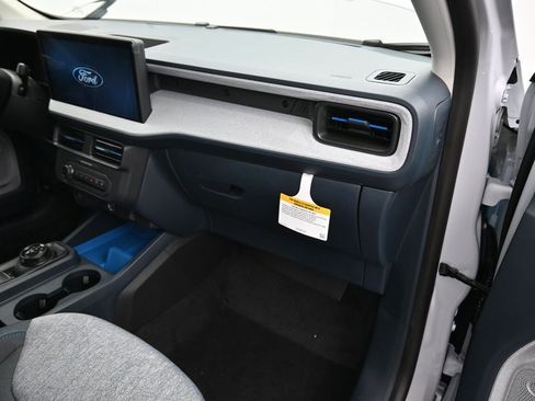 New 2025 Ford Maverick XLT w/ XLT Luxury Package AWD/4WD image 23