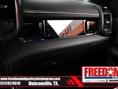 Used 2025 RAM 1500 Limited AWD/4WD image 40