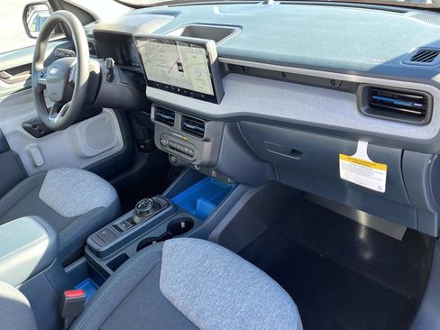 Used 2025 Ford Maverick XLT image 22