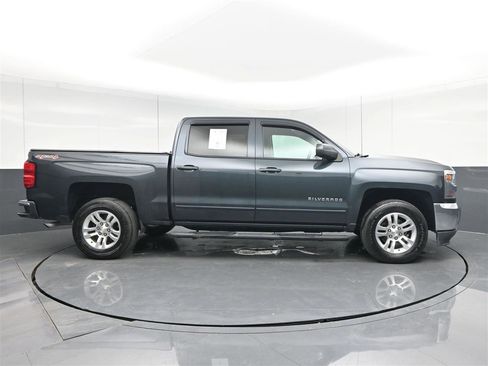 Used 2017 Chevrolet Silverado 1500 LT w/ All Star Edition image 4