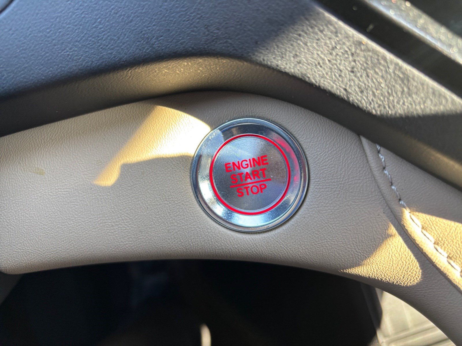 Used 2023 Acura RDX w/ Technology Package FWD image 31