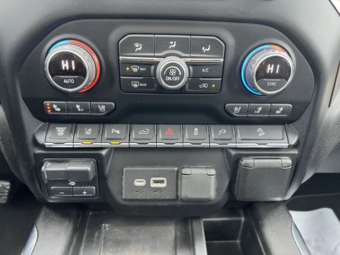 Certified 2021 Chevrolet Silverado 3500 High Country w/ Z71 Off-Road Package image 23