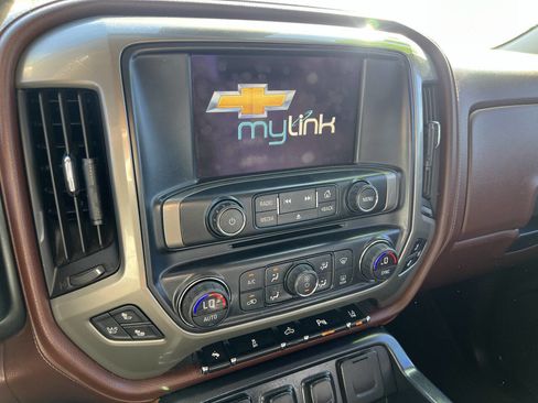 Used 2014 Chevrolet Silverado 1500 High Country w/ High Country Premium Package image 37