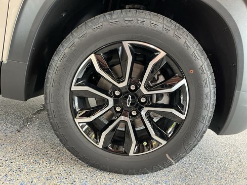 New 2026 Chevrolet TrailBlazer ACTIV w/ Convenience Package FWD image 32
