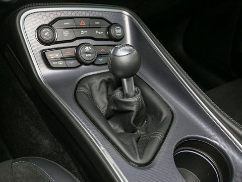 Used 2016 Dodge Challenger R/T Scat Pack image 29