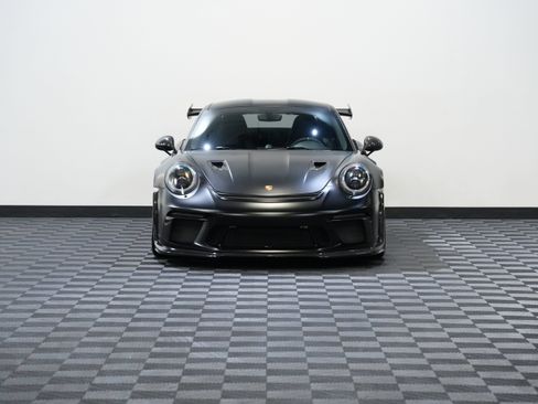 Used 2019 Porsche 911 GT3 RS RWD image 3