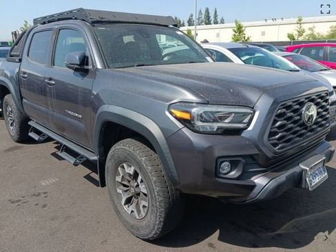 Used 2021 Toyota Tacoma TRD Off-Road w/ TRD Premium Off Road Package AWD/4WD image 1
