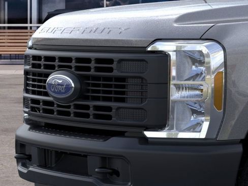 New 2026 Ford F250 XL AWD/4WD image 19