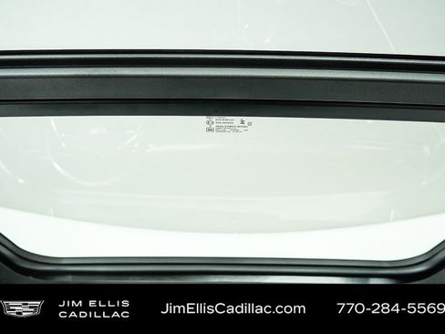 Certified 2026 Cadillac Escalade ESV Platinum Sport w/ LPO, ONYX Package AWD/4WD image 25