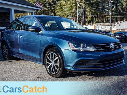 Used 2018 Volkswagen Jetta SE image 10