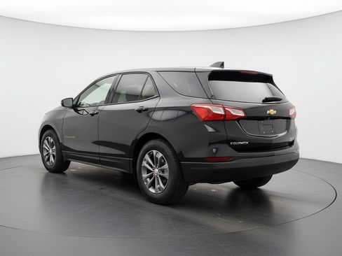 Used 2025 Chevrolet Equinox LT image 6