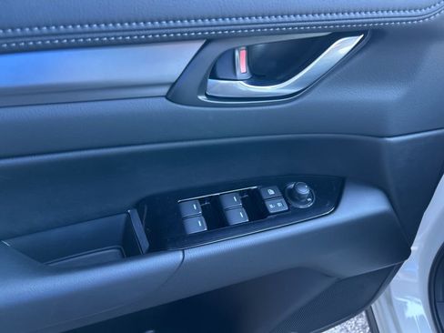 New 2025 MAZDA CX-5 AWD 2.5 S w/ Select Package image 13