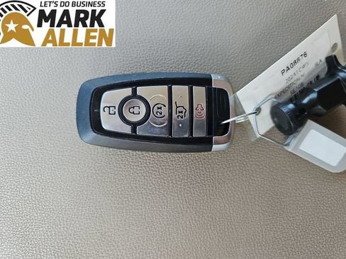 Used 2024 Ford Expedition Max XLT AWD/4WD image 34