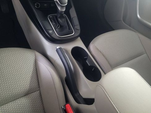 Used 2025 Kia Soul LX image 26