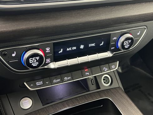 Used 2024 Audi Q5 2.0T Premium Plus image 30