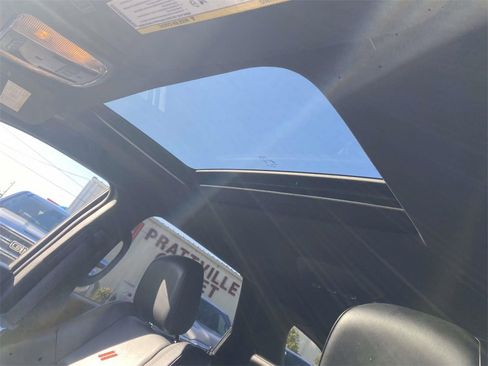 Used 2023 Dodge Durango GT image 23