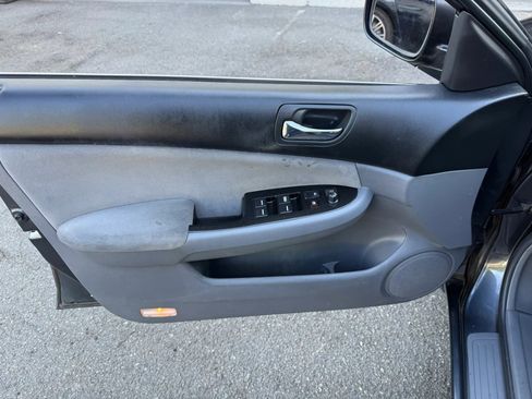 Used 2007 Honda Accord SE image 15