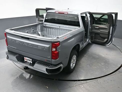 Used 2025 Chevrolet Silverado 1500 LT image 70