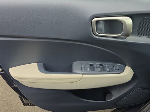 New 2026 Hyundai Venue SEL image 26