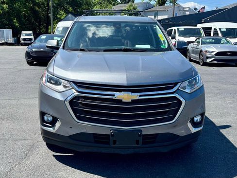 Used 2020 Chevrolet Traverse LT w/ LPO, Cargo Package AWD/4WD image 3