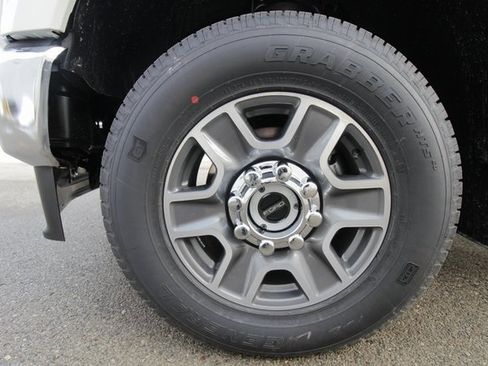 New 2026 Ford F350 Lariat w/ Lariat Ultimate Package image 17