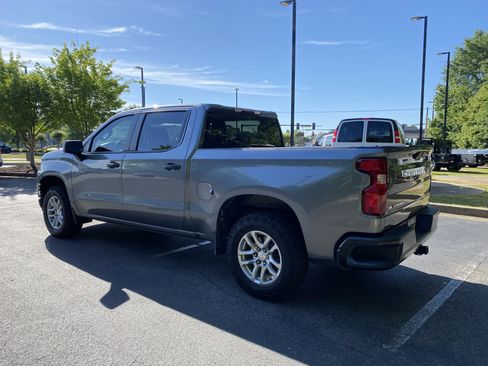 Used 2021 Chevrolet Silverado 1500 W/T w/ WT Value Package AWD/4WD image 7